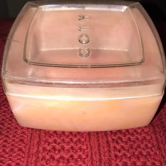 Coty Vintage Powder Vanity Container/lid litepink - Picture 2 of 5
